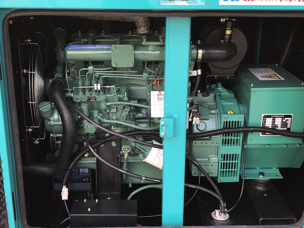 31kVA 25kw 50Hz Diesel Quiet Silent Generator with Xichai Fawde / Ricardo/ Yangdong / Kofo Engines