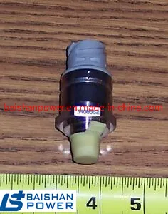 A028X493 Sender, Pressure Generator Switch Sensor 2872359 4921487 Oil Pressure Sensor 3408519 3408583 3056344 Pressure Sensor 4954405 2893868