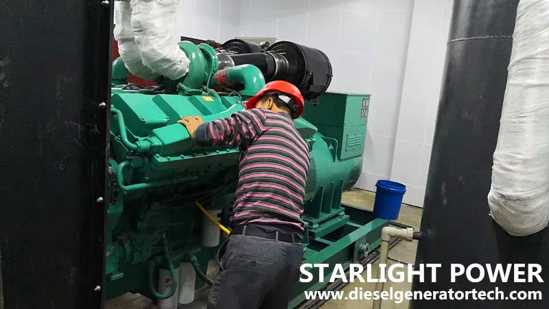 Brushless and Self- Exciting 160kw Cummins Generator Supplied by Diesel Generator Manufacturer