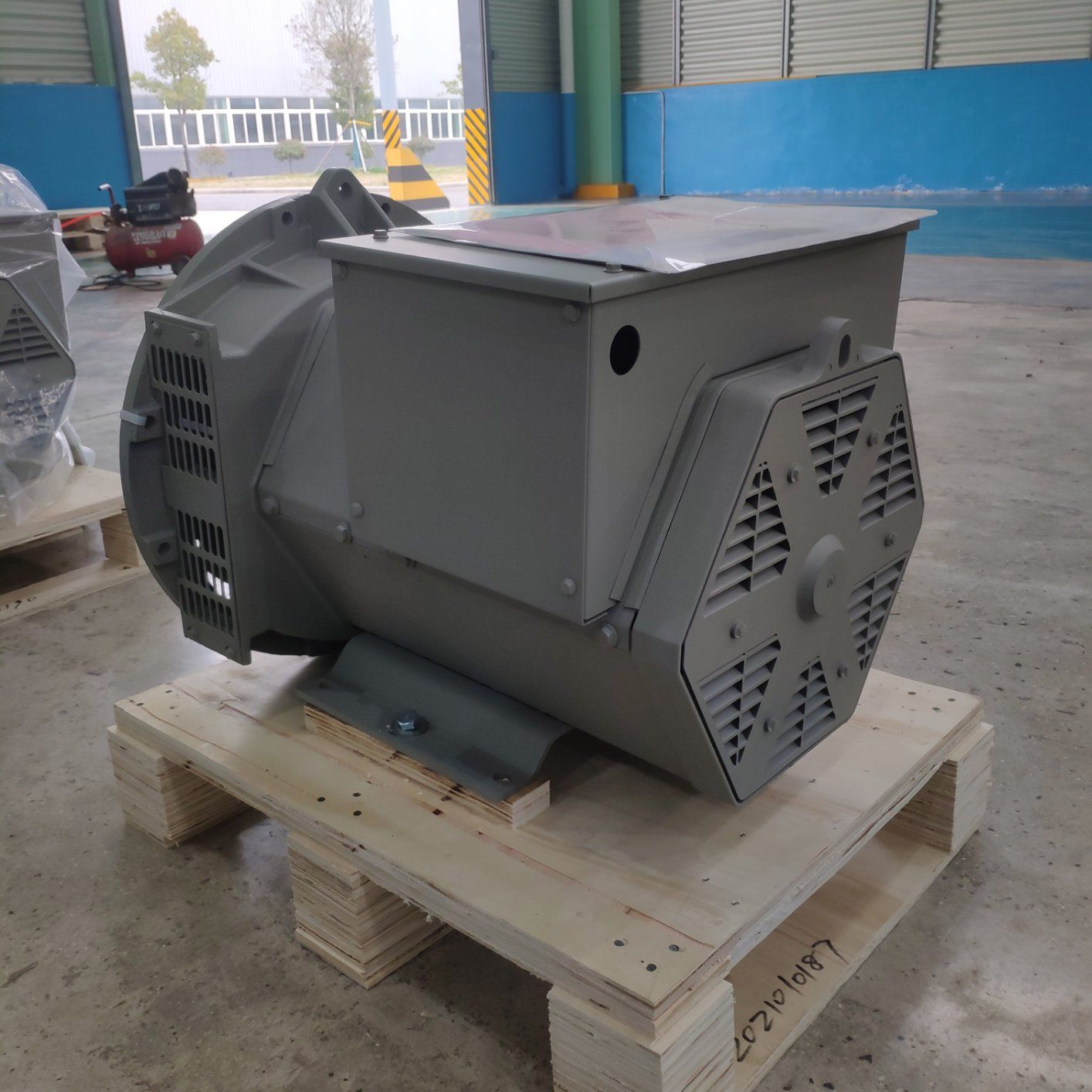 Jdg184 Stamford Alternator (22.5-42.5kVA) 50Hz